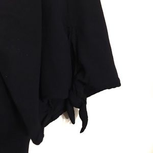 LOFT Tops - LOFT size 2 button down blouse LOFT Tops - LOFT size 2 button down blouse